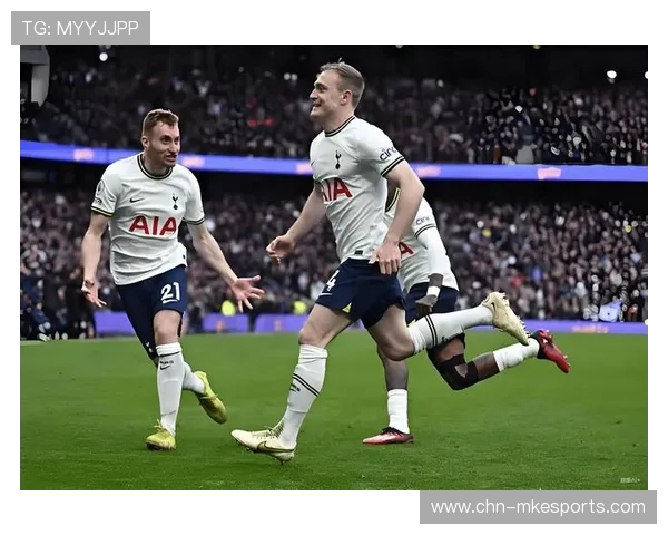 热刺连续边路反击奏效，库卢切夫斯基爆射偏高